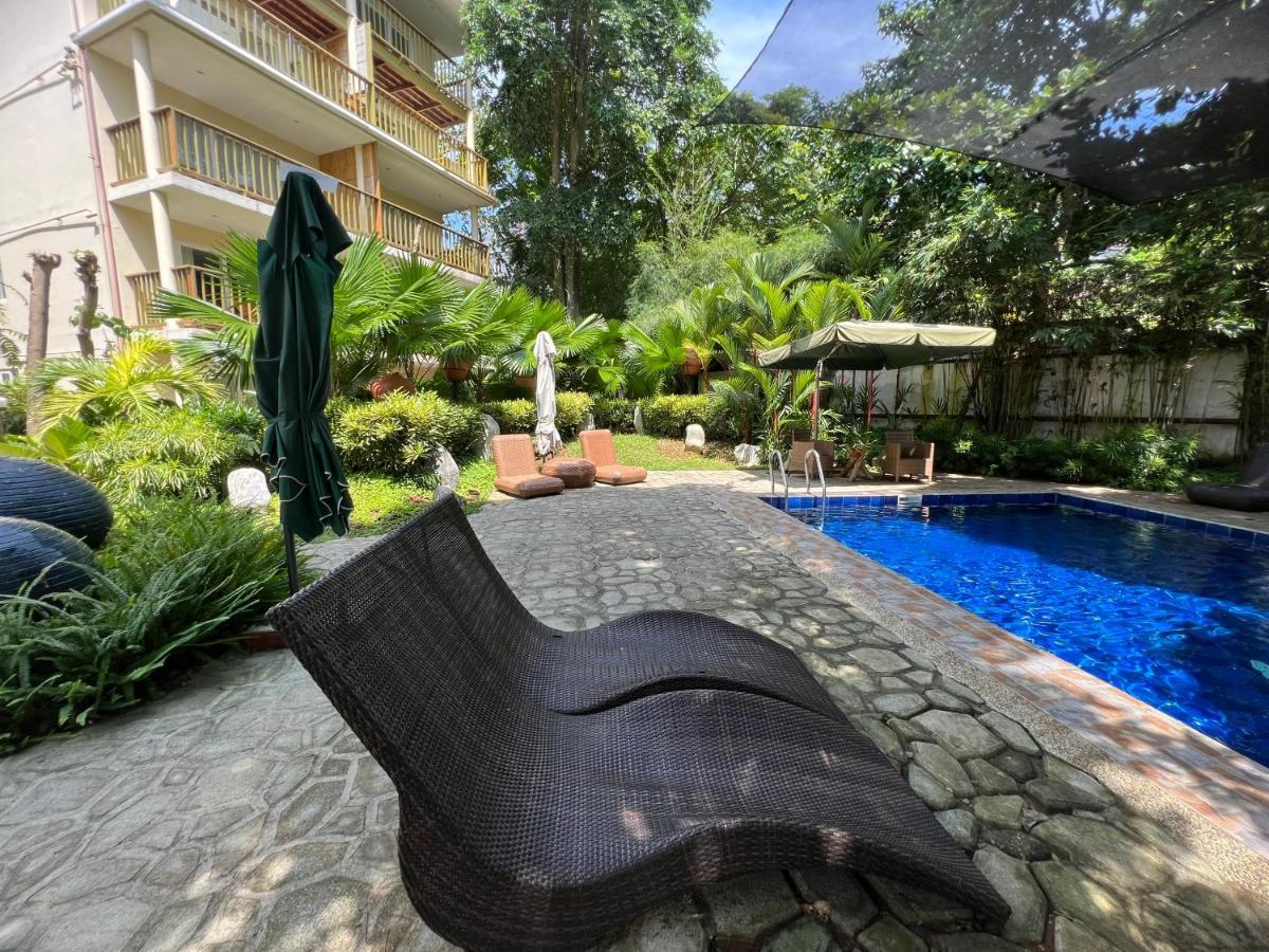 Boracay Amor Apartment Balabag  エクステリア 写真